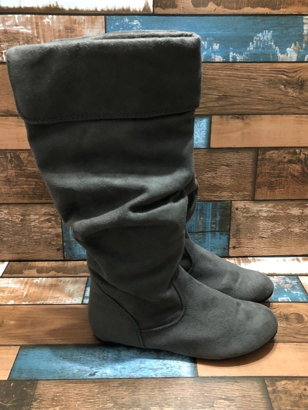 SO Brand Cuffed Boots Gray Women's Size 6 M